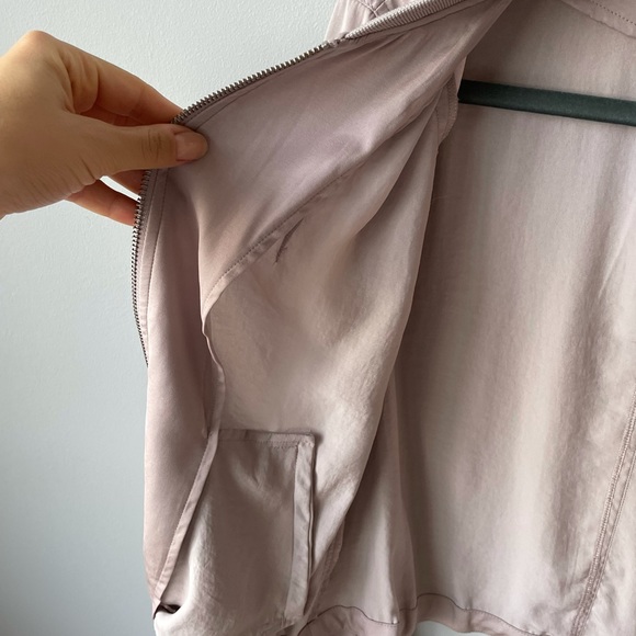 H&M Bomber Style Jacket ๐ - Picture 3 of 5